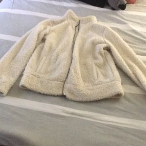 Women’s medium fuzzy zip up jacket